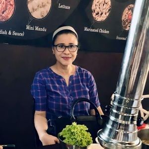 Meet your Posher, Carrie